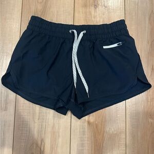 Vuori Clementine 2.0 Short 2.5"